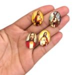 Aplique Religioso Oval 18x25mm Resina – 1 Und - Imagem 2